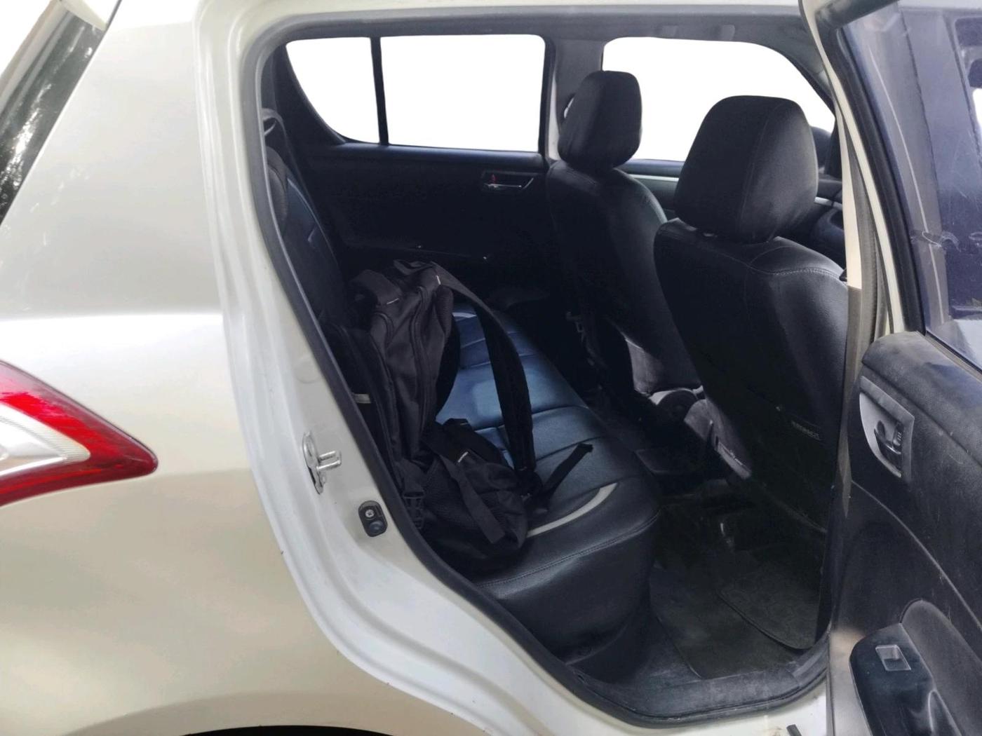 2011 Maruti Swift VDI, Diesel, Manual, 88,797 km, interior