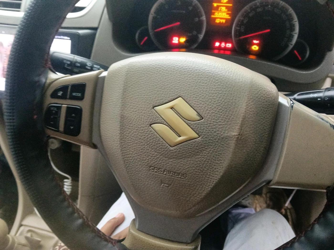 2014 Maruti Ertiga ZDI, Diesel, Manual, 1,53,595 km, interior