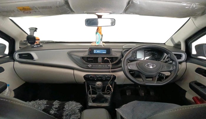 2021 Tata ALTROZ XE PETROL, Petrol, Manual, 30,341 km, interior