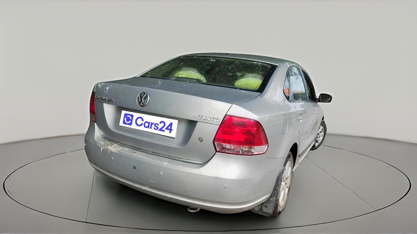 2011 Volkswagen Vento HIGHLINE 1.6 MPI, Petrol, Manual, 99,733 km, exterior