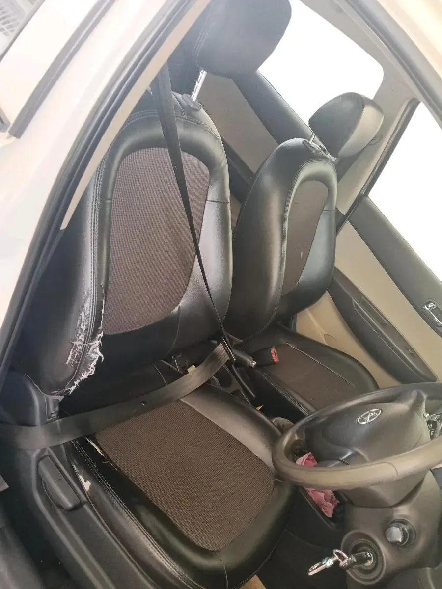 2012 Hyundai i20 MAGNA 1.4 CRDI, Diesel, Manual, 1,10,511 km, interior
