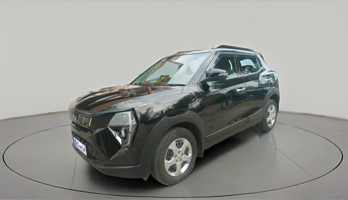 2025 Mahindra XUV 3XO MX2 1.5 Turbo Diesel, Diesel, Manual, 22,611 km, exterior
