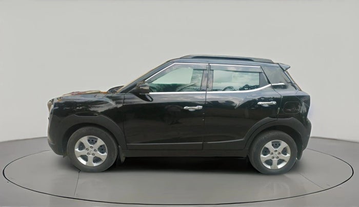 2025 Mahindra XUV 3XO MX2 1.5 Turbo Diesel, Diesel, Manual, 22,611 km, exterior