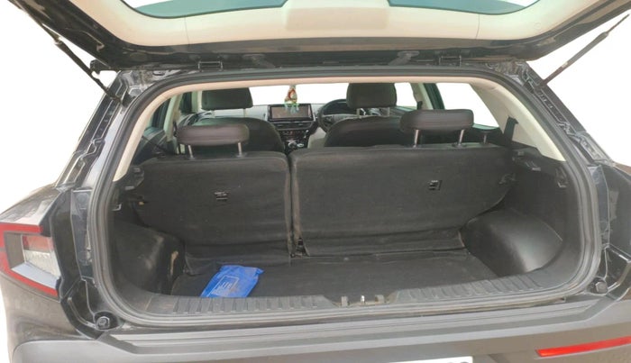 2025 Mahindra XUV 3XO MX2 1.5 Turbo Diesel, Diesel, Manual, 22,611 km, exterior