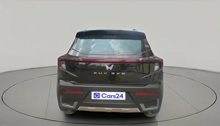 2025 Mahindra XUV 3XO MX2 1.5 Turbo Diesel, Diesel, Manual, 22,611 km, exterior