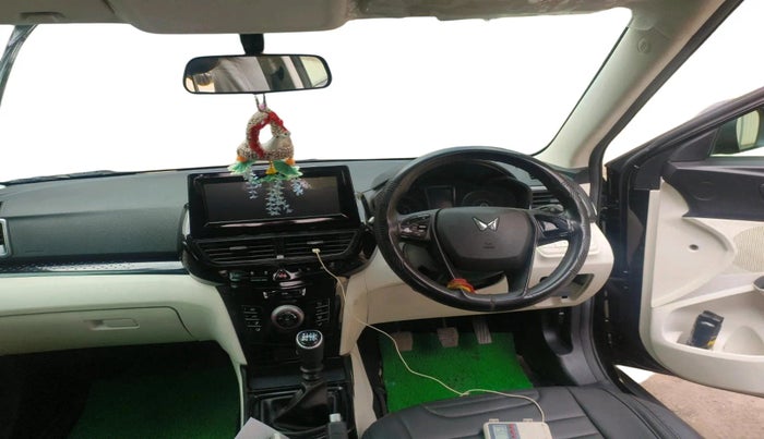 2025 Mahindra XUV 3XO MX2 1.5 Turbo Diesel, Diesel, Manual, 22,611 km, interior