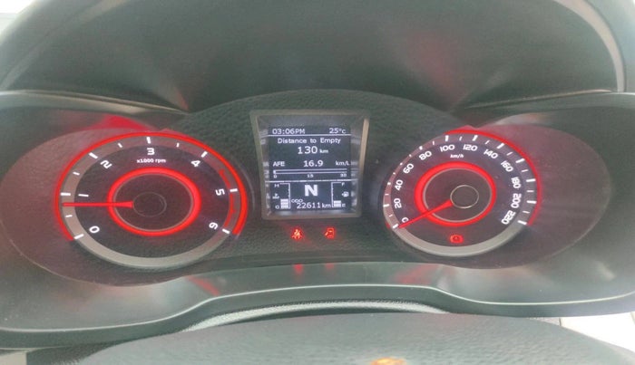 2025 Mahindra XUV 3XO MX2 1.5 Turbo Diesel, Diesel, Manual, 22,611 km, interior