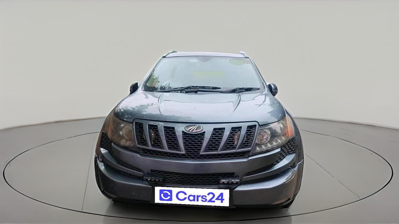 2012 Mahindra XUV500 W8, Diesel, Manual, 2,13,436 km, exterior