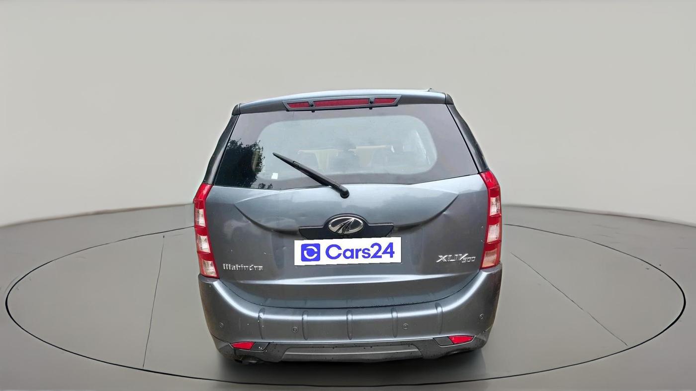 2012 Mahindra XUV500 W8, Diesel, Manual, 2,13,436 km, exterior