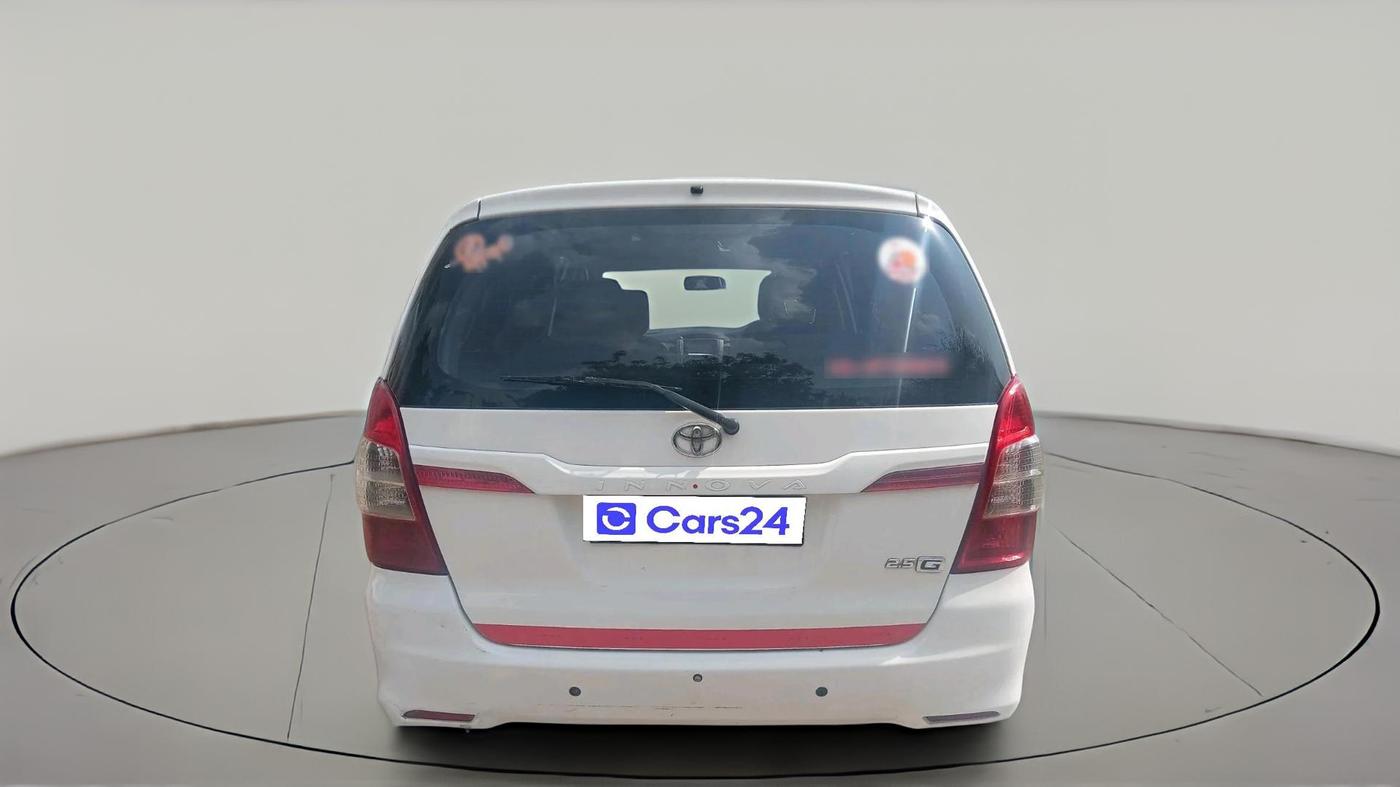 2016 Toyota Innova 2.5 GX 7 STR, Diesel, Manual, 2,34,438 km, exterior
