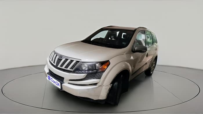 2013 Mahindra XUV500 W8, Diesel, Manual, 1,78,073 km, exterior