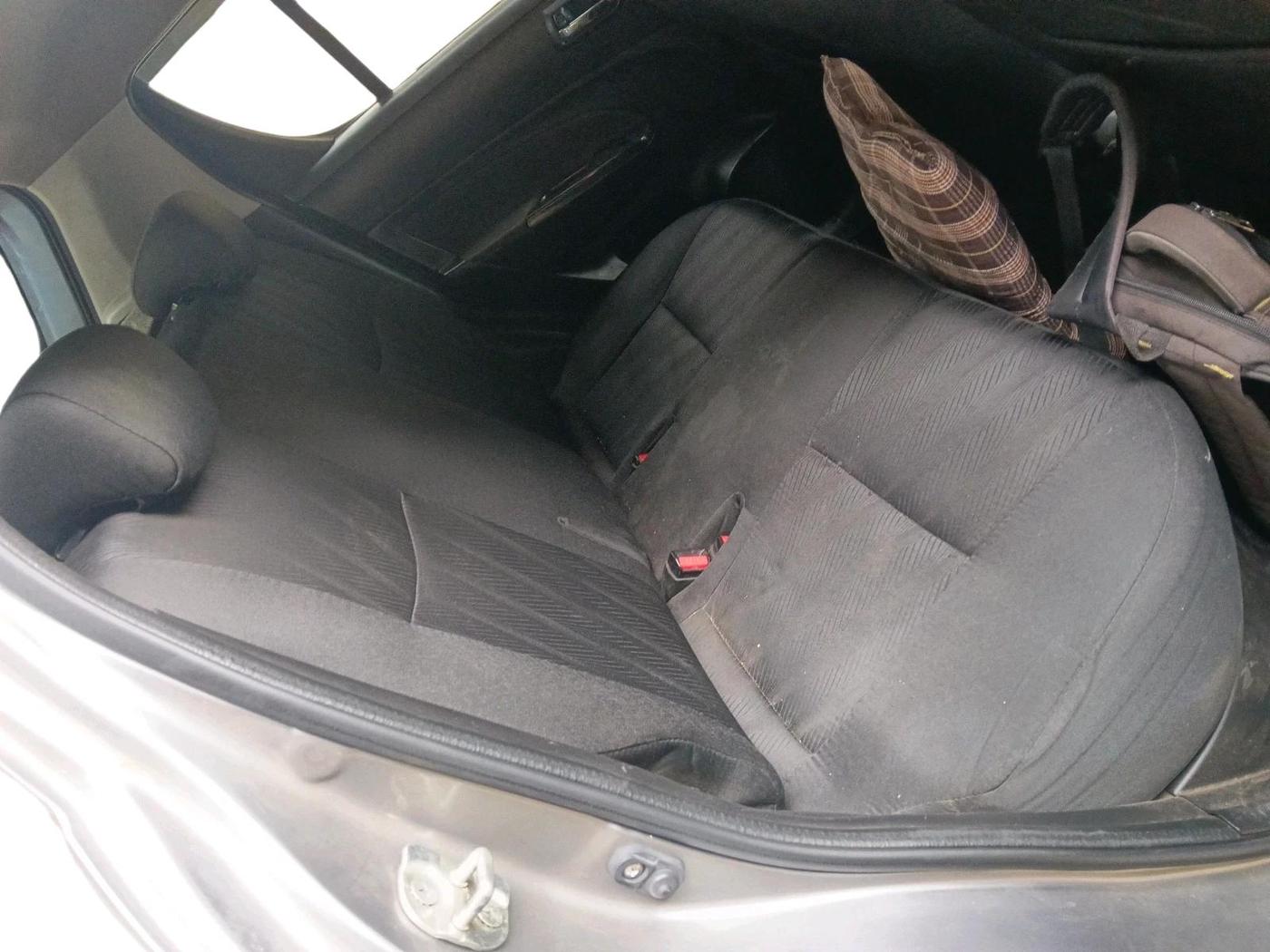 2014 Maruti Swift VXI, Petrol, Manual, 1,06,772 km, interior