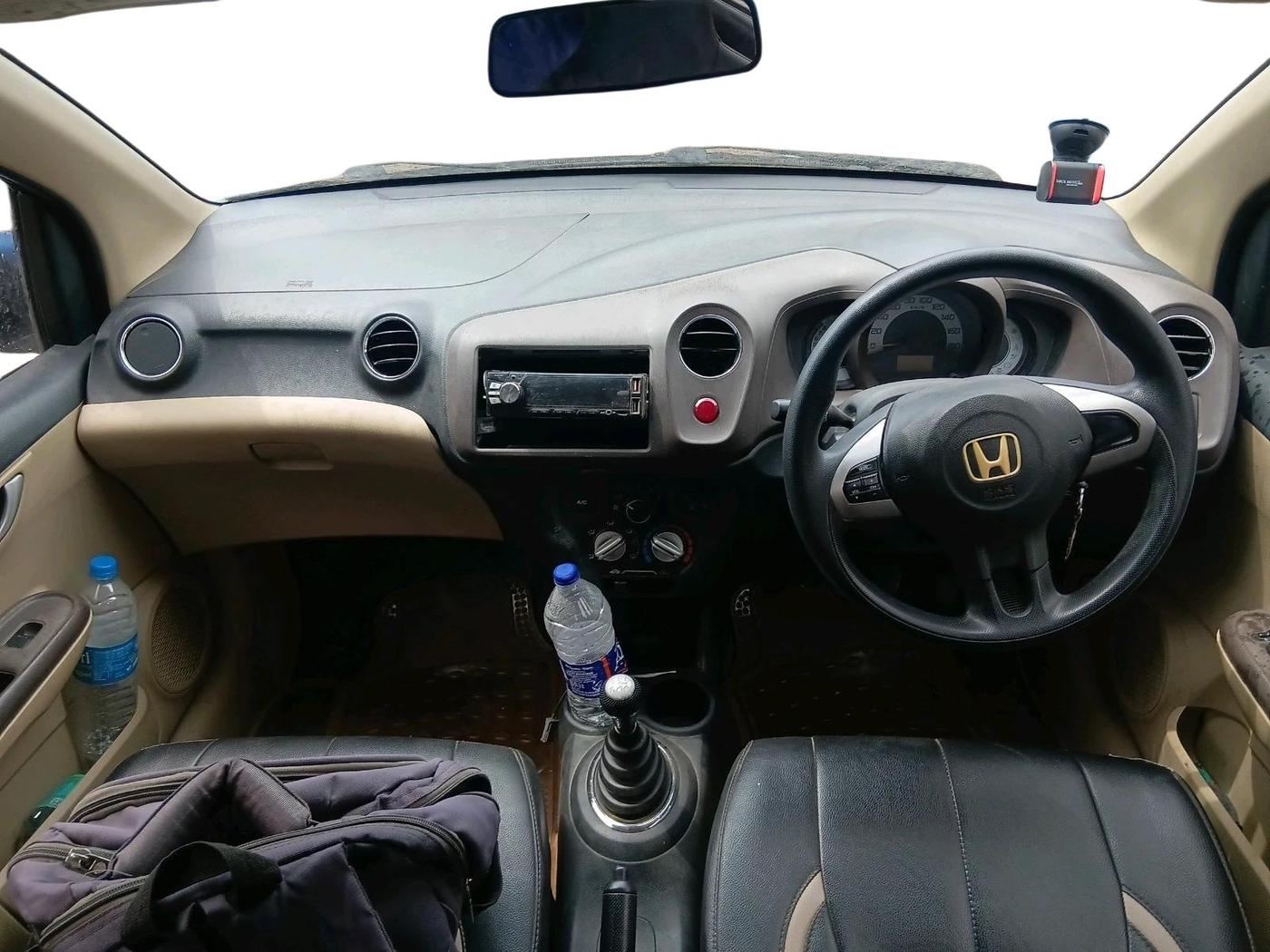 2013 Honda Brio VX MT, Petrol, Manual, 69,309 km, interior