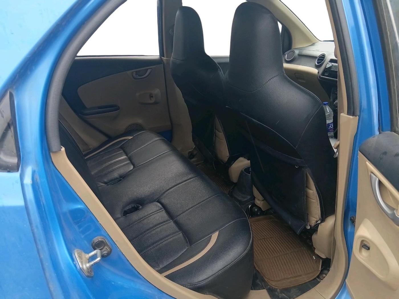 2013 Honda Brio VX MT, Petrol, Manual, 69,309 km, interior