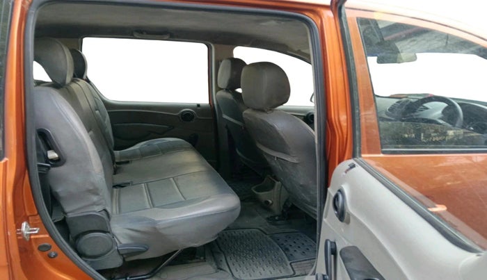 2016 Mahindra NUVOSPORT N4 PLUS, Diesel, Manual, 73,386 km, interior