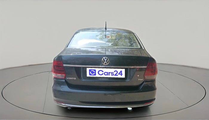 2016 Volkswagen Vento HIGHLINE PETROL AT, Petrol, Automatic, 92,710 km, exterior