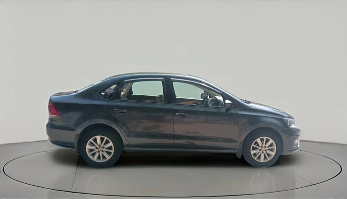 2016 Volkswagen Vento HIGHLINE PETROL AT, Petrol, Automatic, 92,710 km, exterior