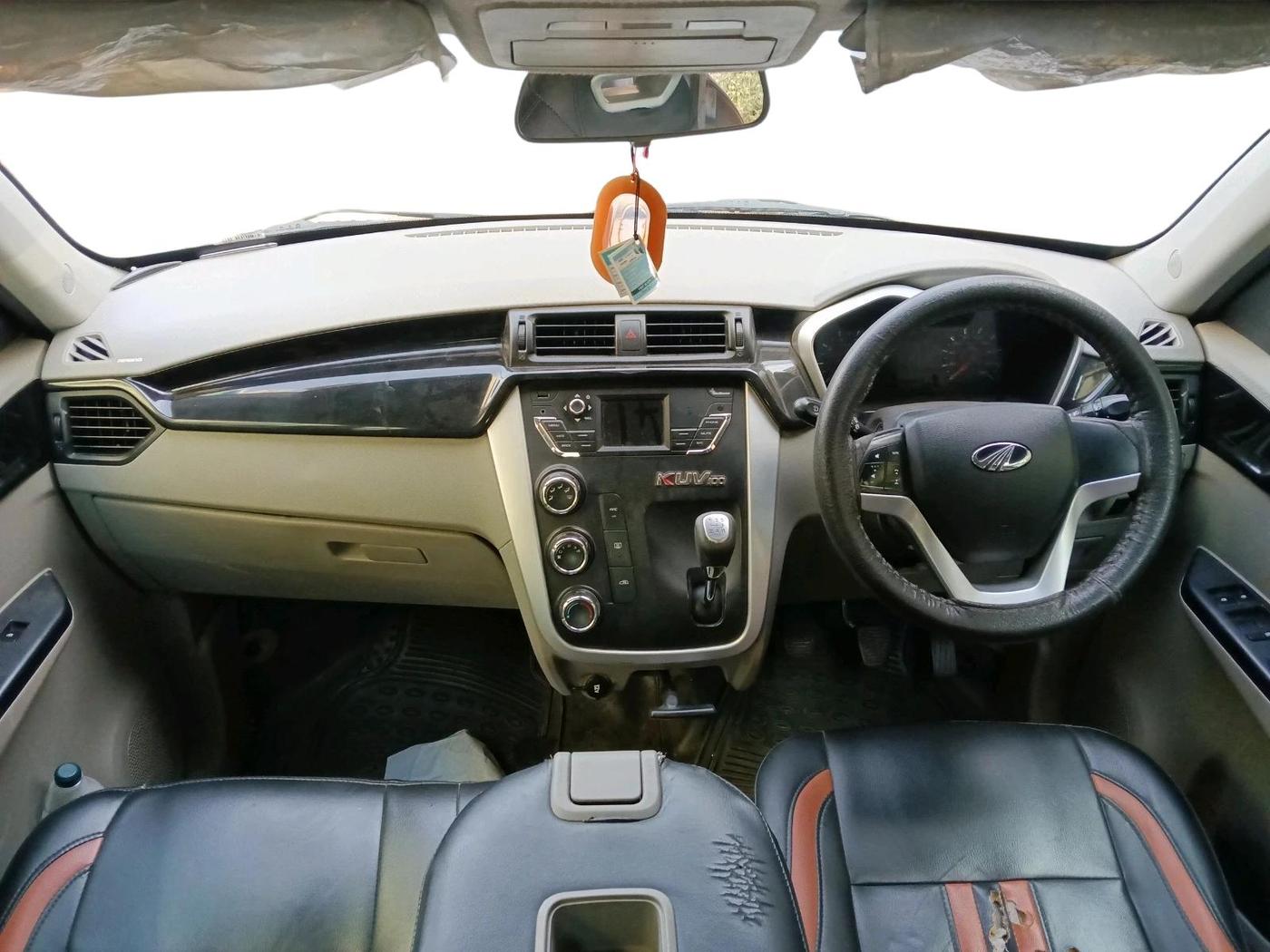 2016 Mahindra Kuv100 K8 D 6 STR, Diesel, Manual, 1,15,917 km, interior