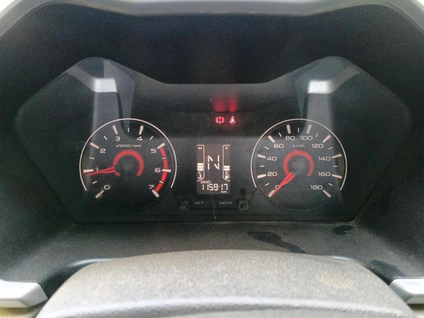 2016 Mahindra Kuv100 K8 D 6 STR, Diesel, Manual, 1,15,917 km, interior