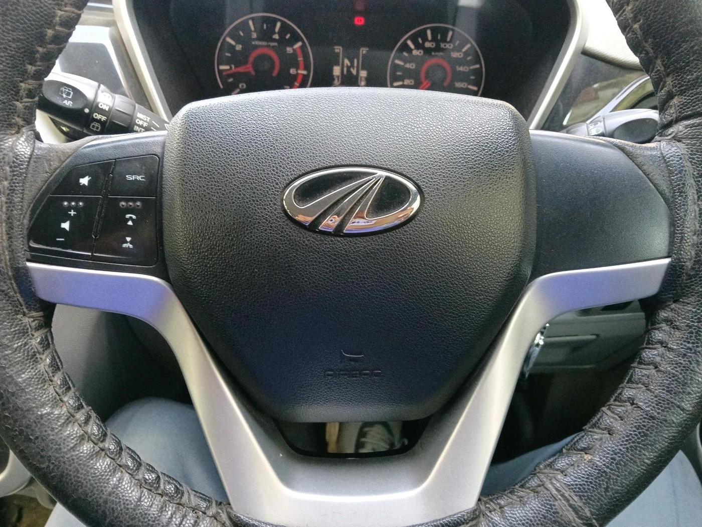 2016 Mahindra Kuv100 K8 D 6 STR, Diesel, Manual, 1,15,917 km, interior