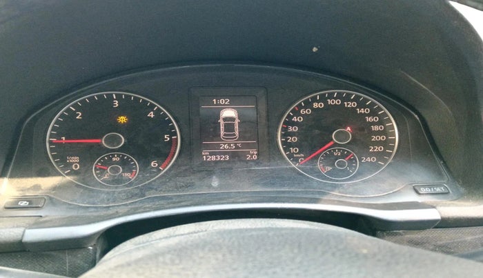 2010 Volkswagen Jetta COMFORTLINE 2.0L TDI, Diesel, Manual, 1,28,323 km, interior