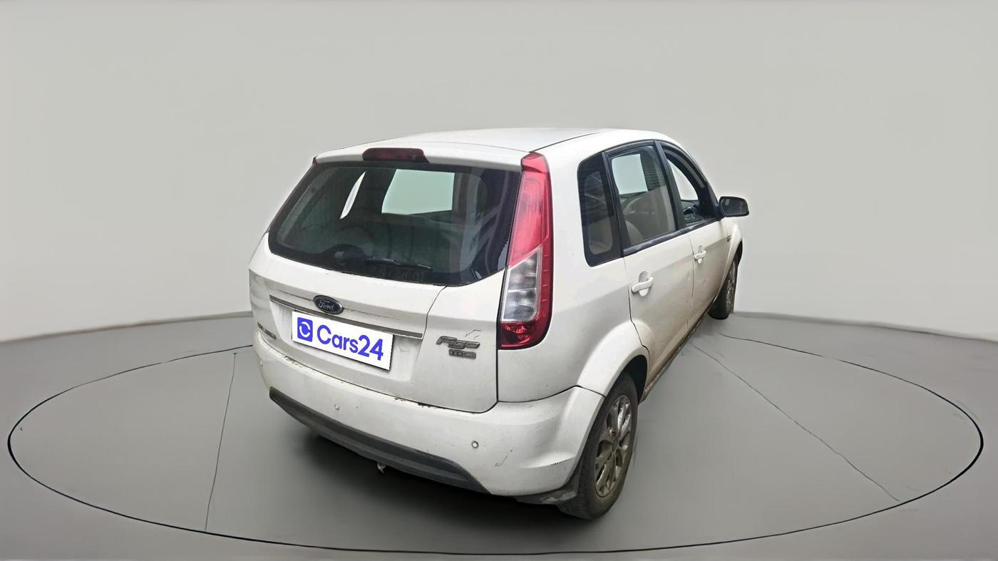 2013 Ford Figo TITANIUM 1.4 DIESEL, Diesel, Manual, 1,40,743 km, exterior