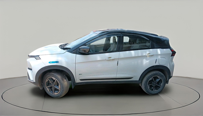 2024 Tata NEXON EV EMPOWERED LONG RANGE, Electric, Automatic, 52,907 km, exterior