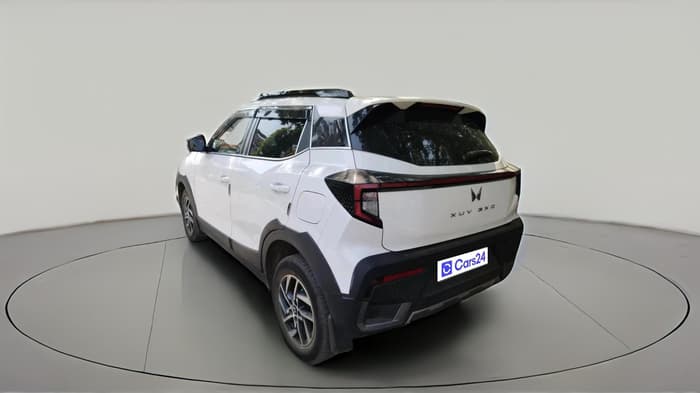 2025 Mahindra XUV 3XO AX5 1.5 Turbo Diesel, Diesel, Manual, 51,843 km, exterior