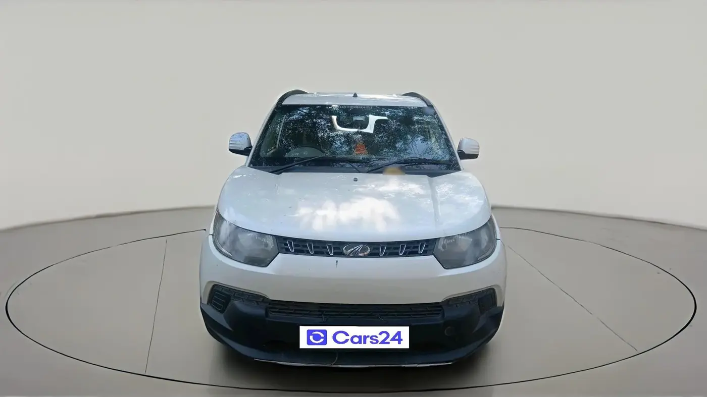 2016 Mahindra Kuv100 K6 D 6 STR, Diesel, Manual, 1,69,298 km, exterior
