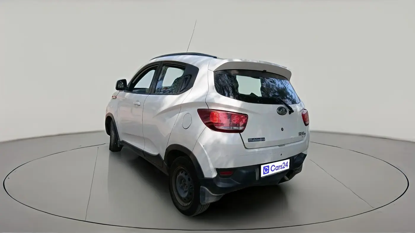 2016 Mahindra Kuv100 K6 D 6 STR, Diesel, Manual, 1,69,298 km, exterior