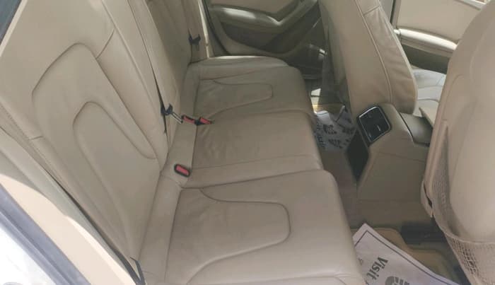 2011 Audi A4 2.0 TDI, Diesel, Automatic, 1,73,940 km, interior