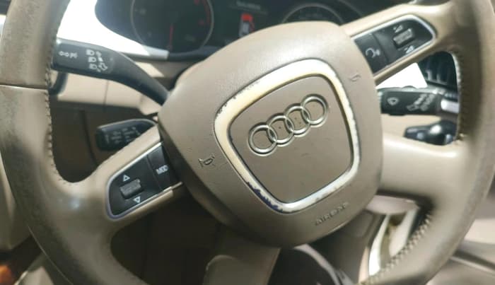 2011 Audi A4 2.0 TDI, Diesel, Automatic, 1,73,940 km, interior