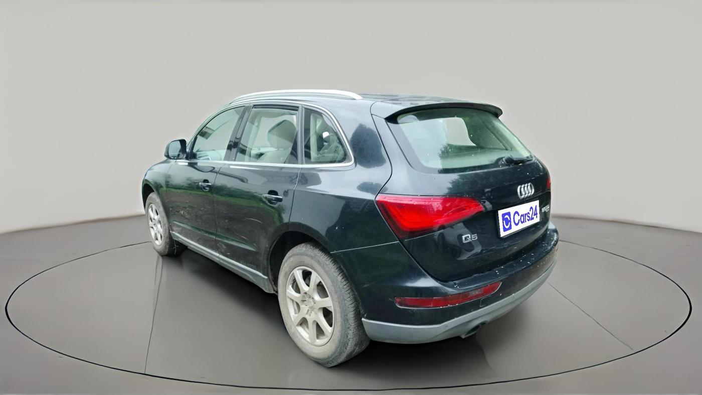 2013 Audi Q5 2.0 TDI QUATTRO, Diesel, Automatic, 1,53,229 km, exterior