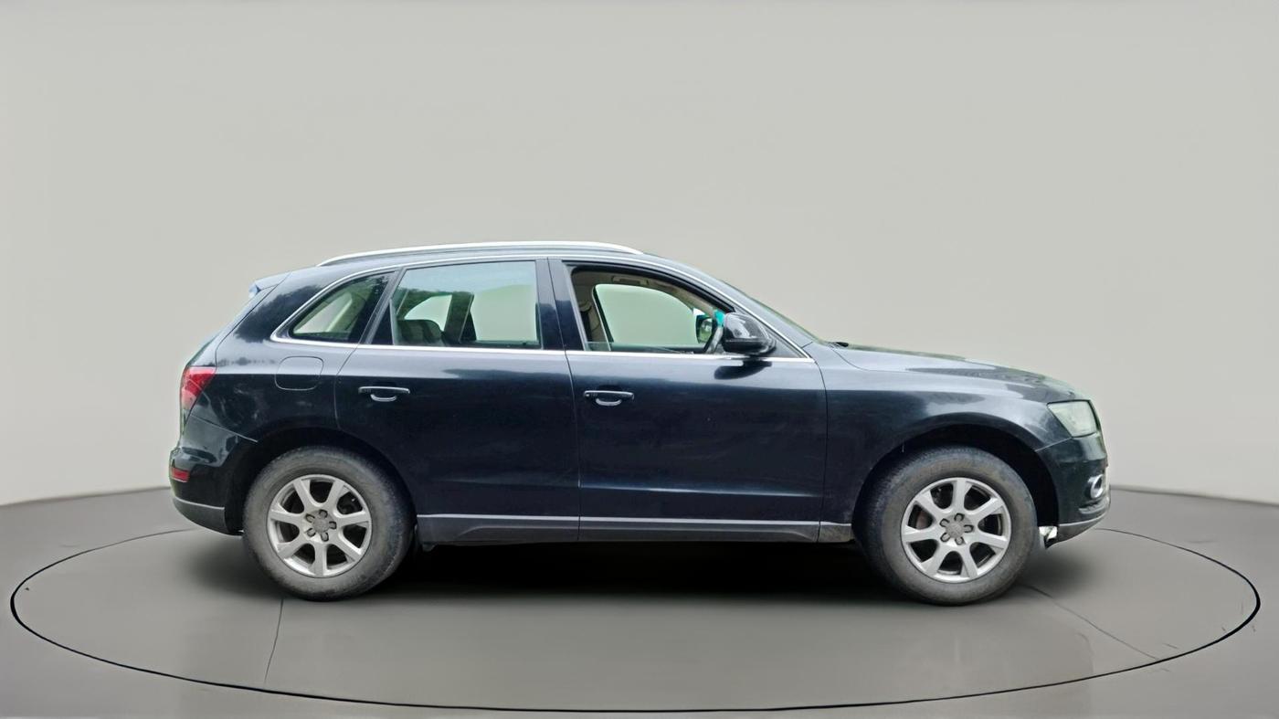 2013 Audi Q5 2.0 TDI QUATTRO, Diesel, Automatic, 1,53,229 km, exterior