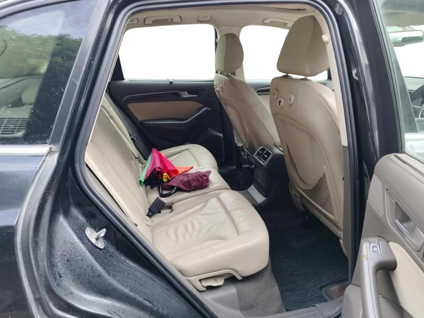 2013 Audi Q5 2.0 TDI QUATTRO, Diesel, Automatic, 1,53,229 km, interior