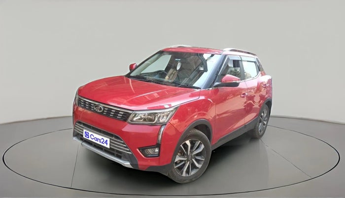 2020 Mahindra XUV300 W8 (O) 1.5 DIESEL, Diesel, Manual, 1,34,420 km, exterior