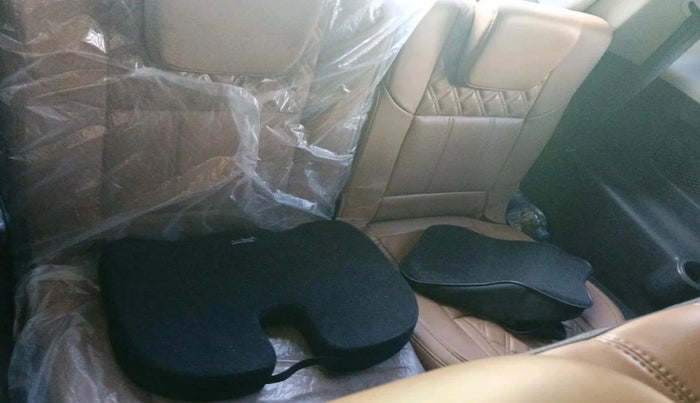 2019 Mahindra XUV500 W11 AT, Diesel, Automatic, 91,225 km, interior