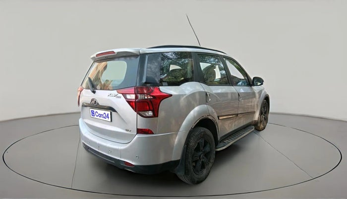 2020 Mahindra XUV500 W7, Diesel, Manual, 68,007 km, exterior