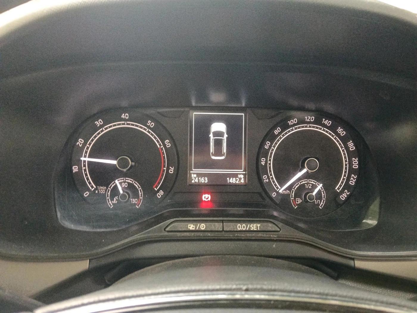 2024 Skoda KUSHAQ AMBITION 1.0L TSI AT, Petrol, Automatic, 24,163 km, interior