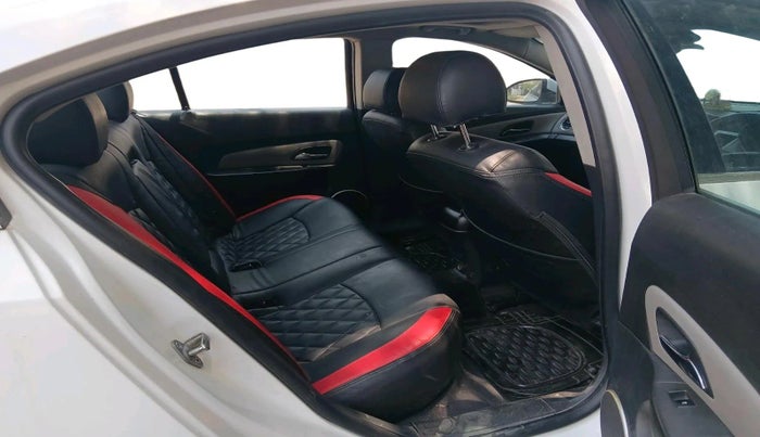 2012 Chevrolet Cruze LTZ, Diesel, Manual, 41,358 km, interior