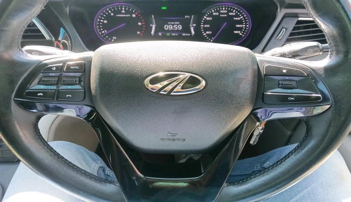 2018 Mahindra MARAZZO M6 7 STR, Diesel, Manual, 1,87,777 km, interior