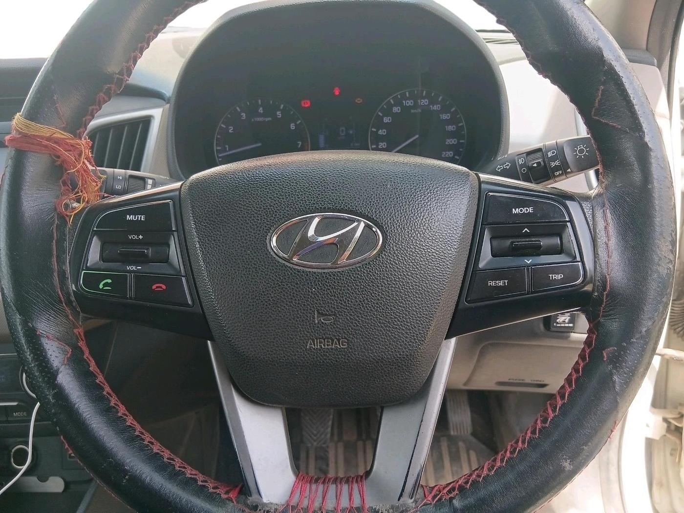 2016 Hyundai Creta SX PLUS 1.6 PETROL, CNG, Manual, 1,74,766 km, interior