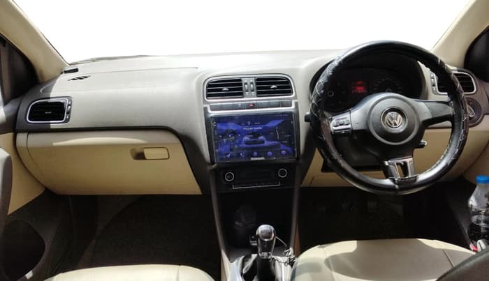 2013 Volkswagen Vento HIGHLINE DIESEL 1.6, Diesel, Manual, 96,689 km, interior