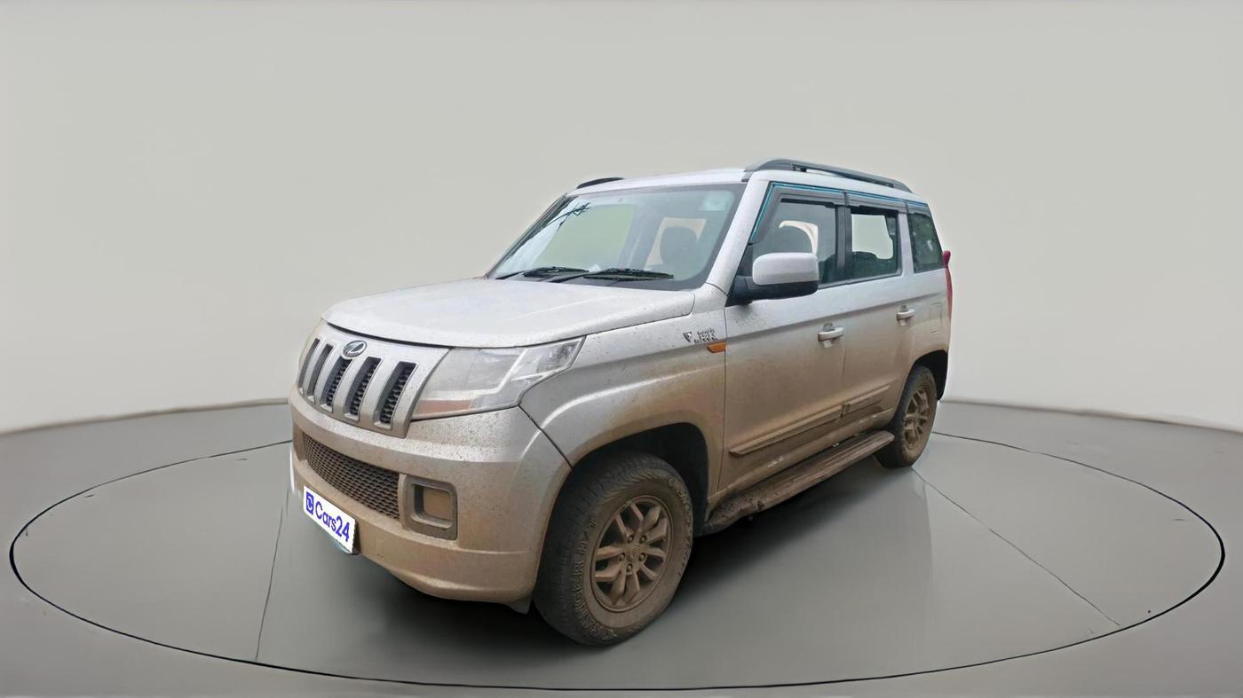 2016 Mahindra TUV300 T8, Diesel, Manual, 2,85,670 km, exterior