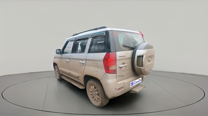 2016 Mahindra TUV300 T8, Diesel, Manual, 2,85,670 km, exterior