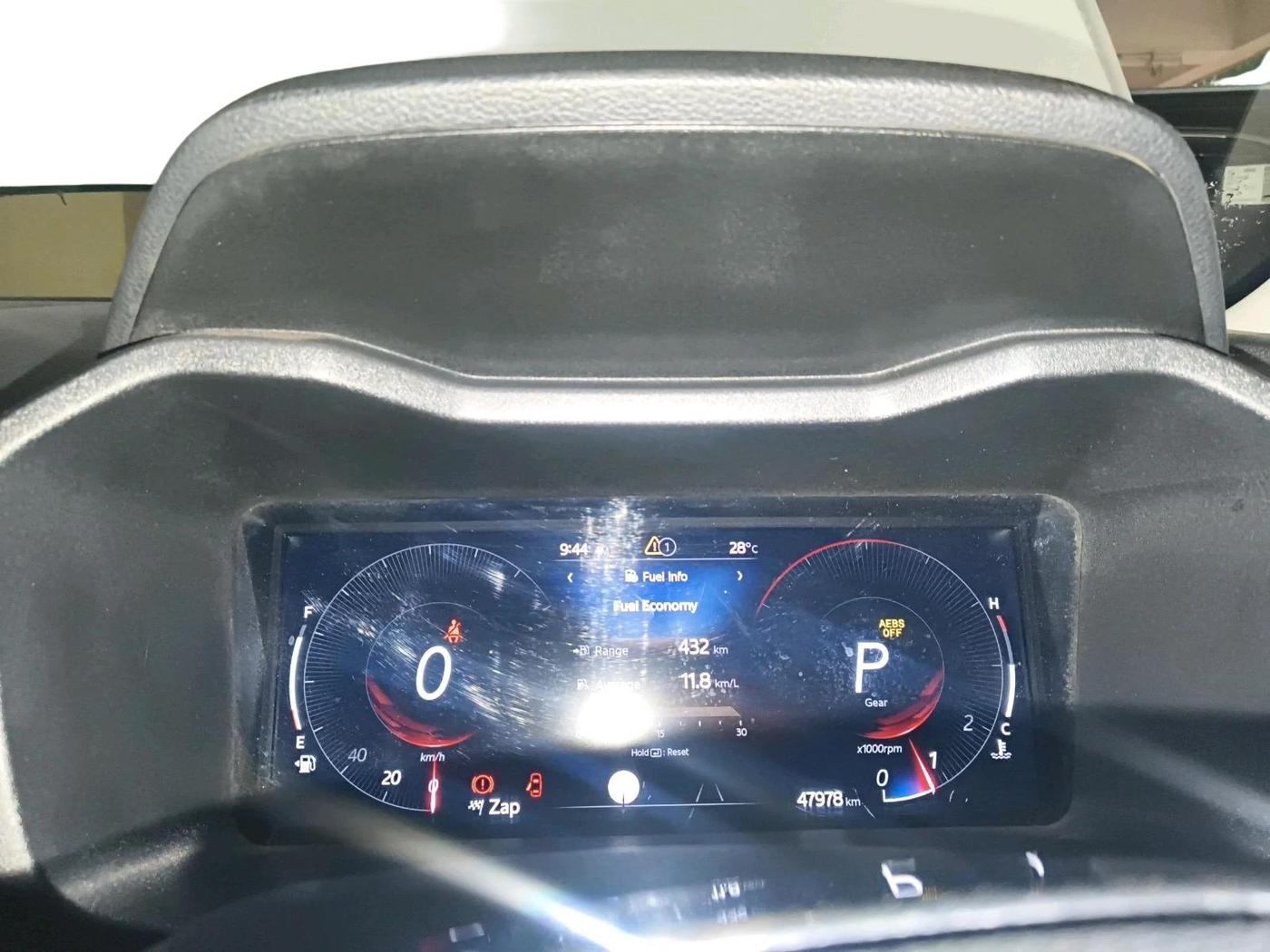 2024 Mahindra XUV 3XO AX5L 1.2 TGDi AT, Petrol, Automatic, 47,978 km, interior