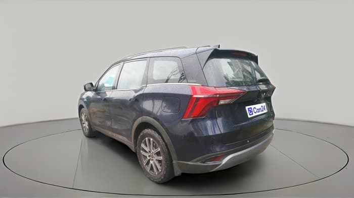 2022 Mahindra XUV700 AX 7 LUXURY D AT 7 STR, Diesel, Automatic, 1,08,837 km, exterior