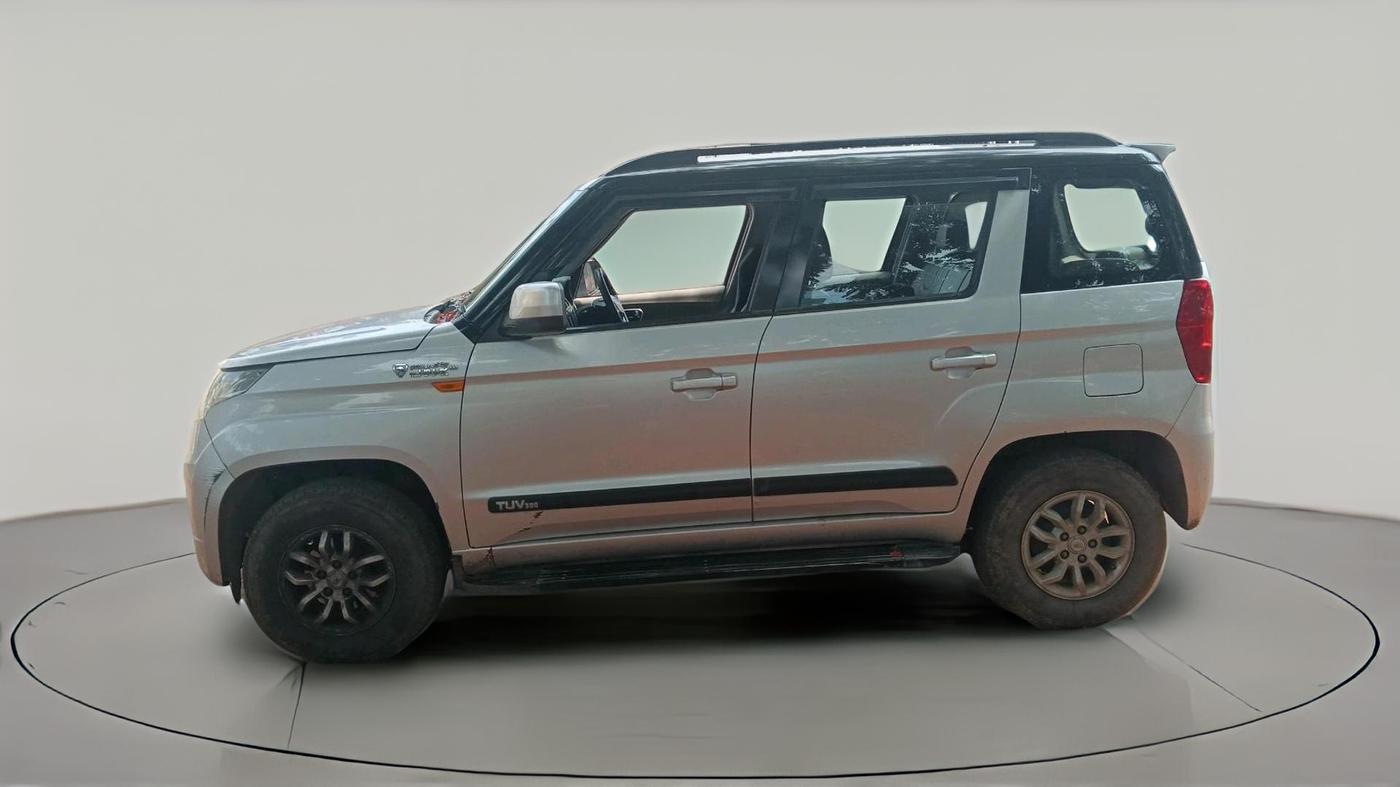 2017 Mahindra TUV300 T8 AMT, Diesel, Automatic, 91,470 km, exterior