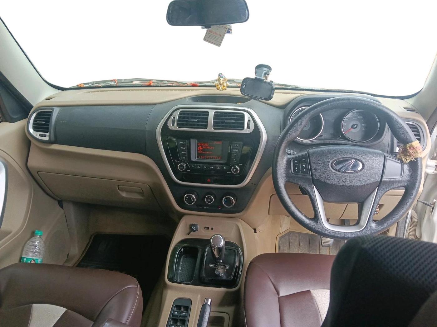 2017 Mahindra TUV300 T8 AMT, Diesel, Automatic, 91,470 km, interior
