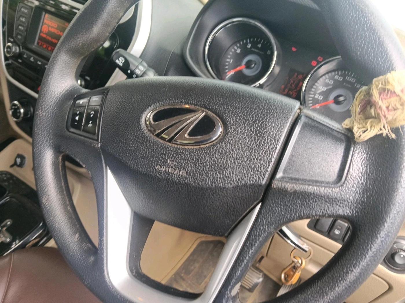 2017 Mahindra TUV300 T8 AMT, Diesel, Automatic, 91,470 km, interior
